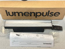 NEW LUMENPULSE LUMENFACADE HO 12" LED FIXTURE Black 3000K 120-277V 0-10V Dimming