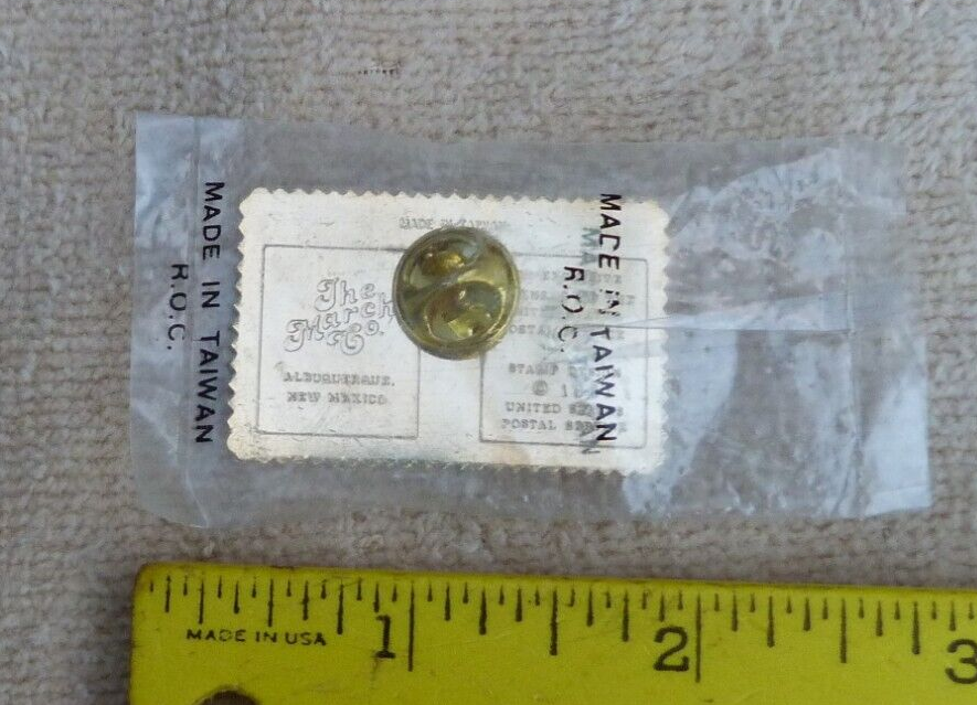 USPS Postage Stamp Pin Season’s Greetings USA 1981 Christmas Sleigh