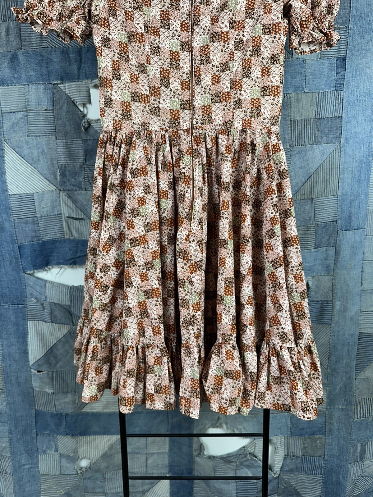 Women’s Patchwork Quilt Pattern Vintage Handmade … - image 6