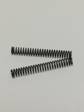 LOT OF 2 MAX SPRINGS KK23123 (NOS)