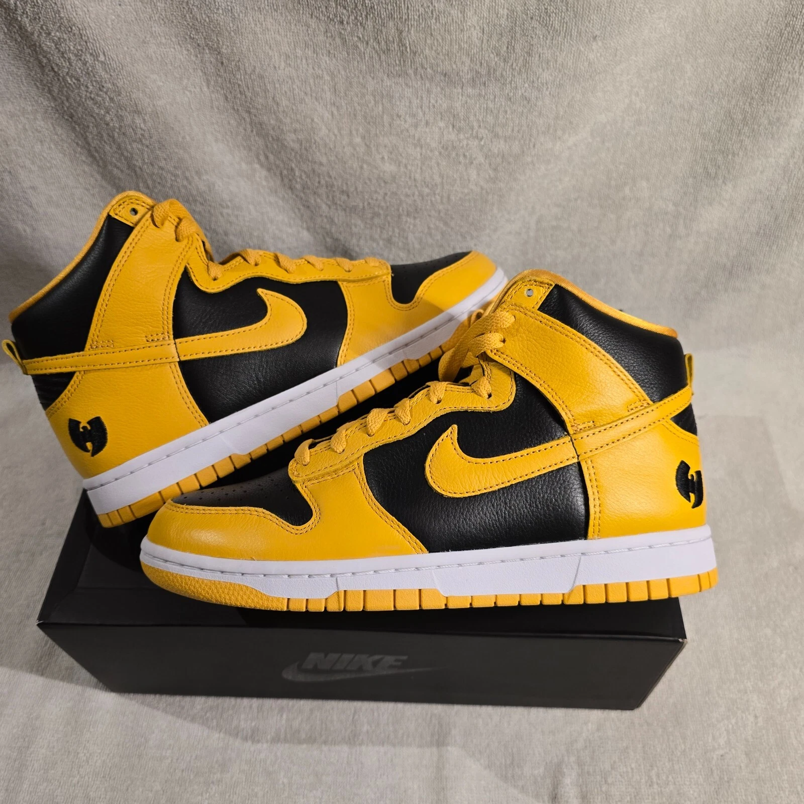 NUOVO Taglia 7.5M 9W Wu Tang x Nike Dunk High PRM (2024) HJ4320 001