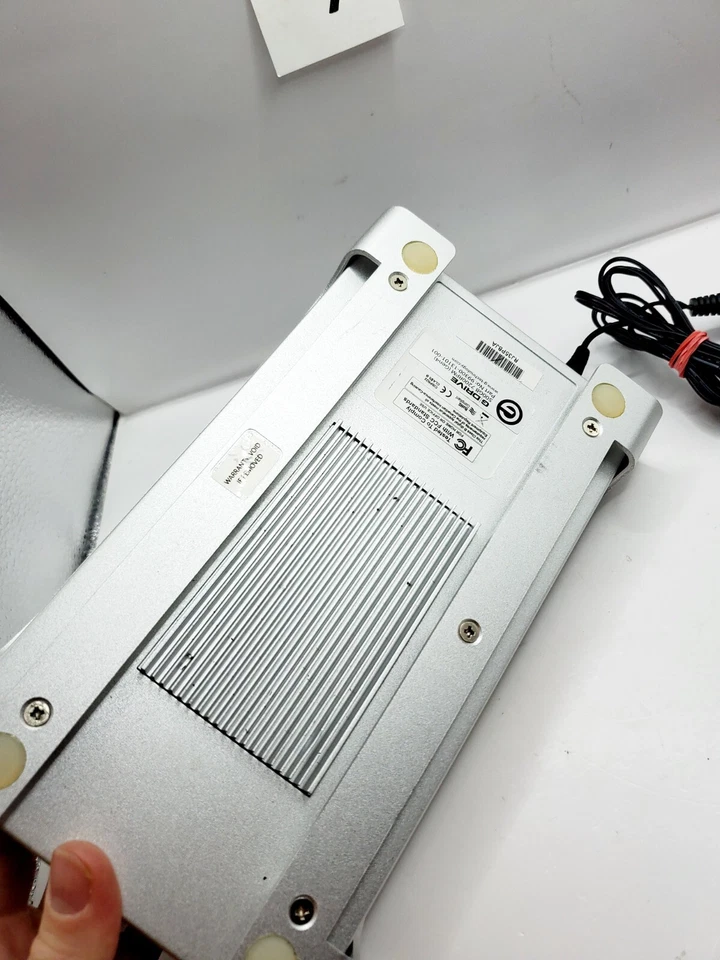 G-Technology G-Drive Mini External Hard Drive 500GB, Gen 4 Model 9930-13101-001 - Image 4 of 4