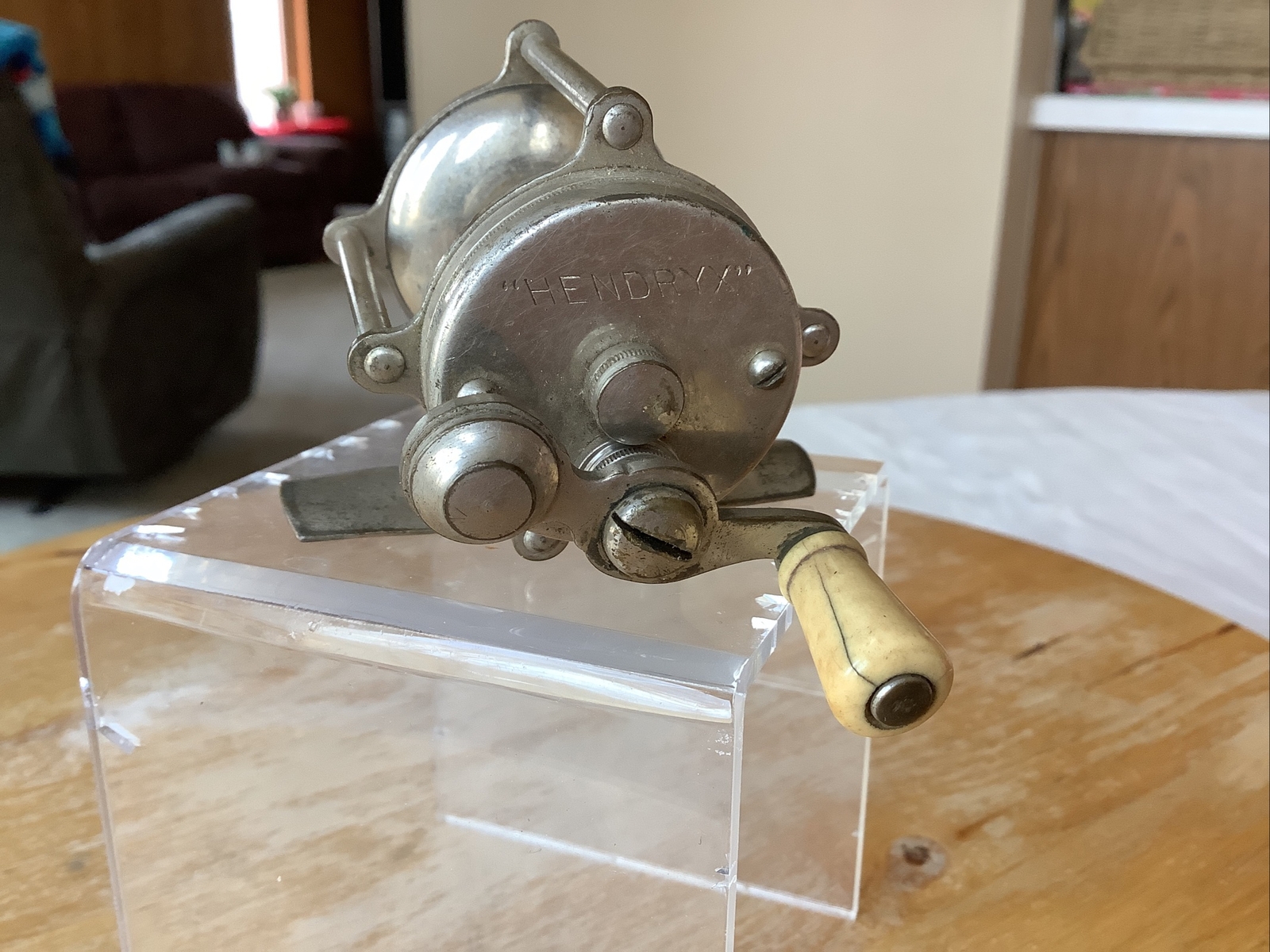 Picture 1 of 5