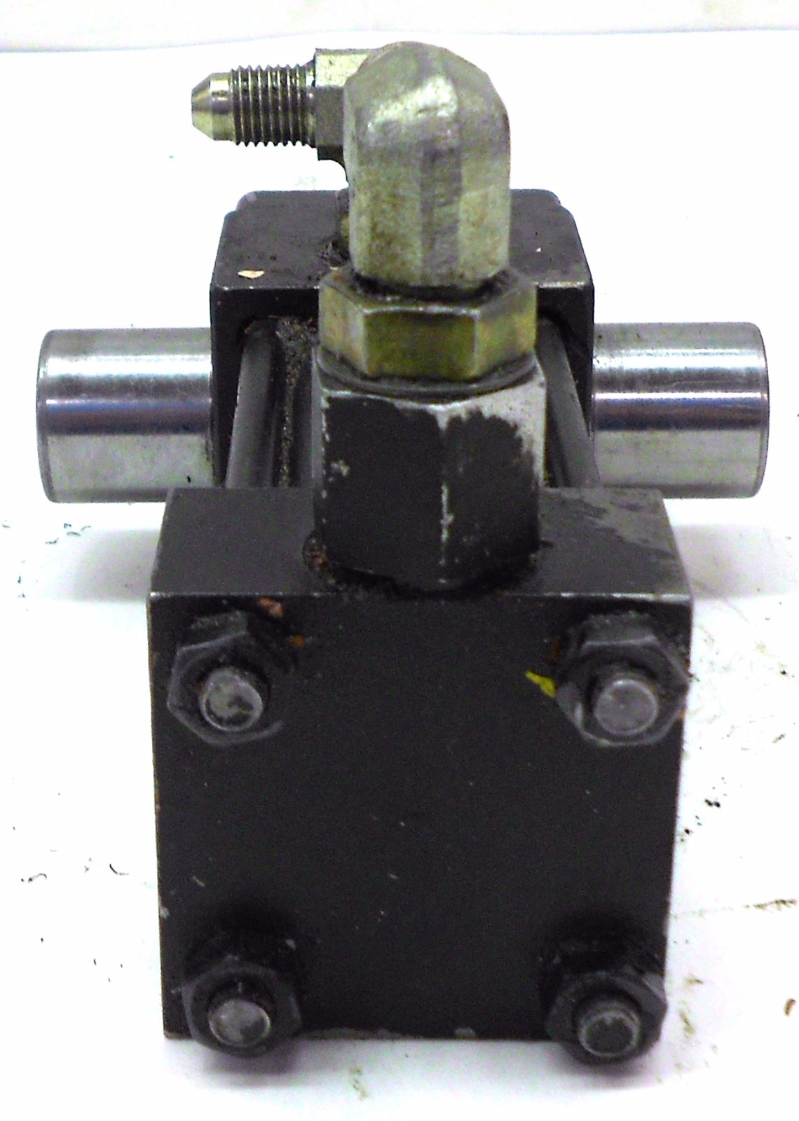 PARKER SERIES 3L HYDRAULIC CYLINDER, 01.50 D3LLTV19A / 1.500, 2500 PSI