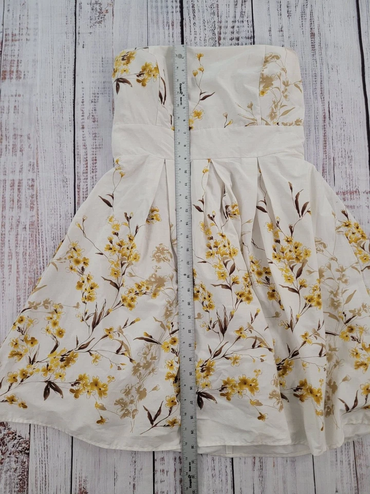 A.P.N.Y. White Yellow Floral Strapless Tie Waist Fit & Flare Dress Women's 14 - Image 4 of 4