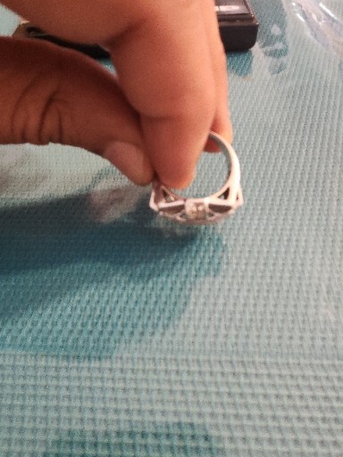 Picture 4 of 11