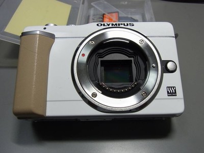 147 Olympus EPL1 with lens, charger, battery, and memory card