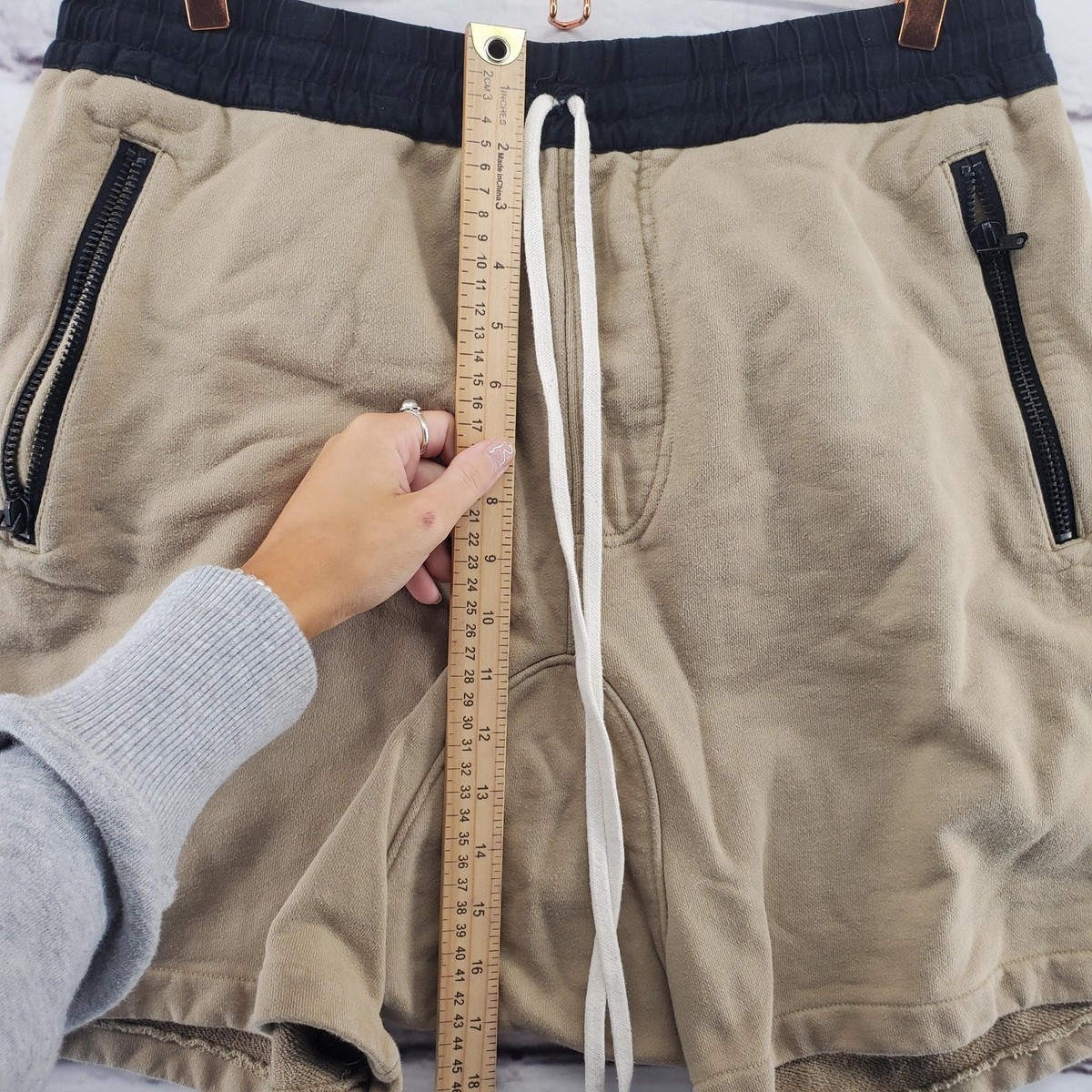 FOG Fear of God Essentials Shorts Mens Large Khaki Sweat Zip