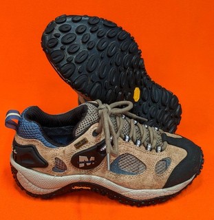 Merrell Chamelon Gore Tex XCR Low Hikers Women's Size 7
