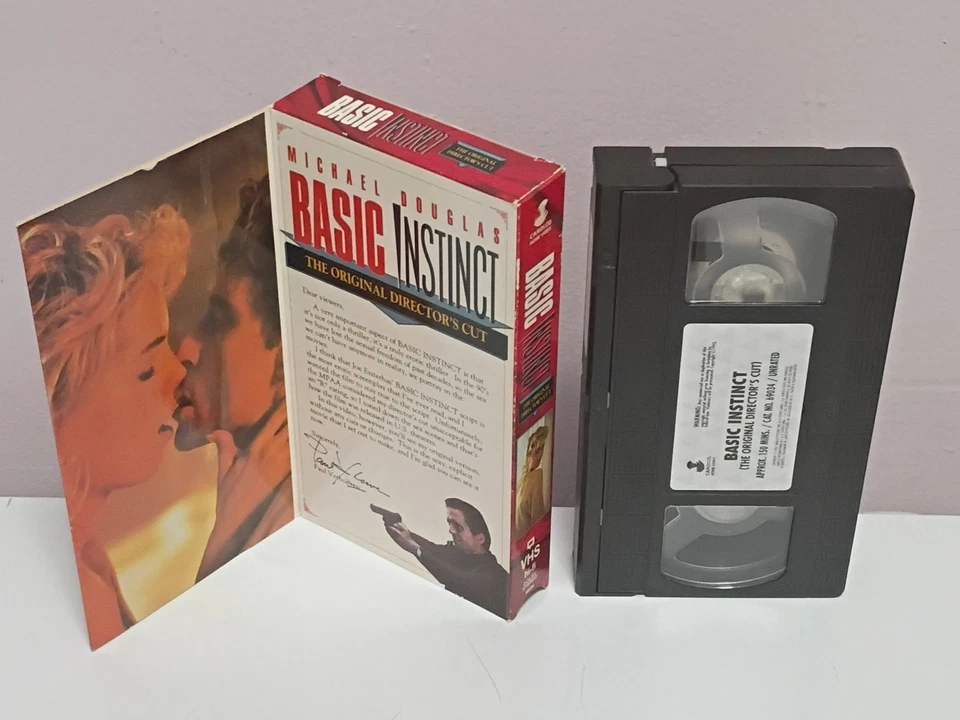 Basic Instinct VHS "The Original Director's Cut" Michael Douglas Sharon Stone 97 - Image 3 of 3