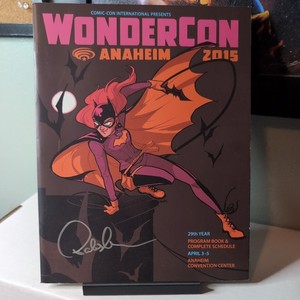 ⭐SIGNED BY BABS TAR⭐ WonderCon 2015 BATWOMAN Art Cover Souvenir Program