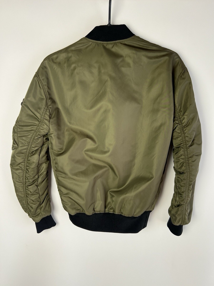 s-l1200.jpg s-l1200.jpg