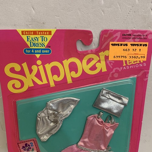MATTEL Barbie 1992 Skipper Trendy Teen Party Dress Set Clothes #663 Turntable - Picture 3 of 12