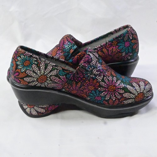 Jambu Miro Pink Floral Women's Sport Wedge Design US Size 6M WJ15MRO24 - Picture 2 of 12