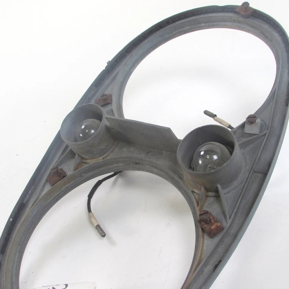 Facel Vega III 1963 (3) bisel de faros conjunto envolvente dos lámparas - izquierda Foto 3 de 4