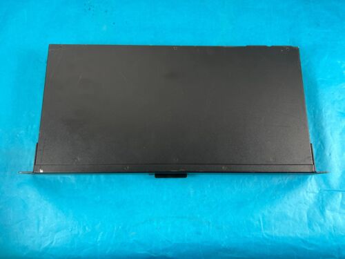 APC AP9303 32-Port RJ45 PDU (Power Distribution Unit) - Rackmount, 32-Outlets, N - Picture 2 of 5