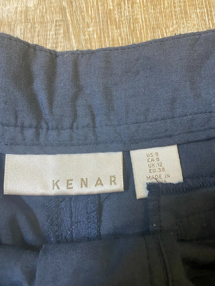 Kenar Mujer Pantalones Cortos de Encaje Azul Marino Bolsillo Frente Plano Vestido Cremallera 8 Usado en Excelente Condición Foto 2 de 4