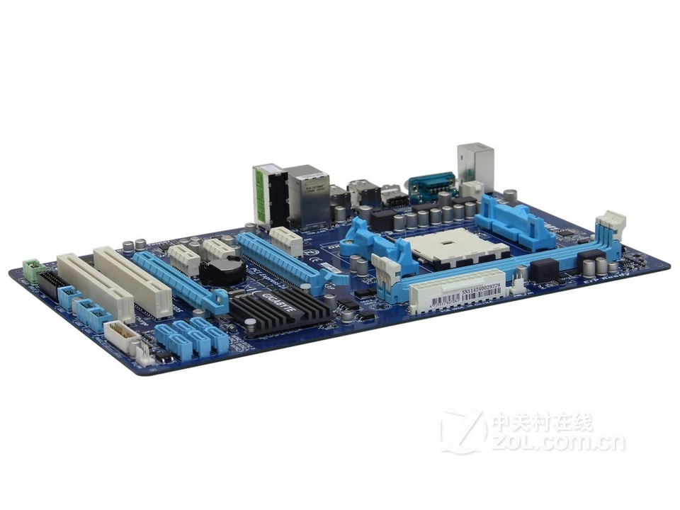 GIGABYTE GA-A55-S3P AMD A55 DDR3 Socket FM1 ATX Motherboard - Image 4 of 4