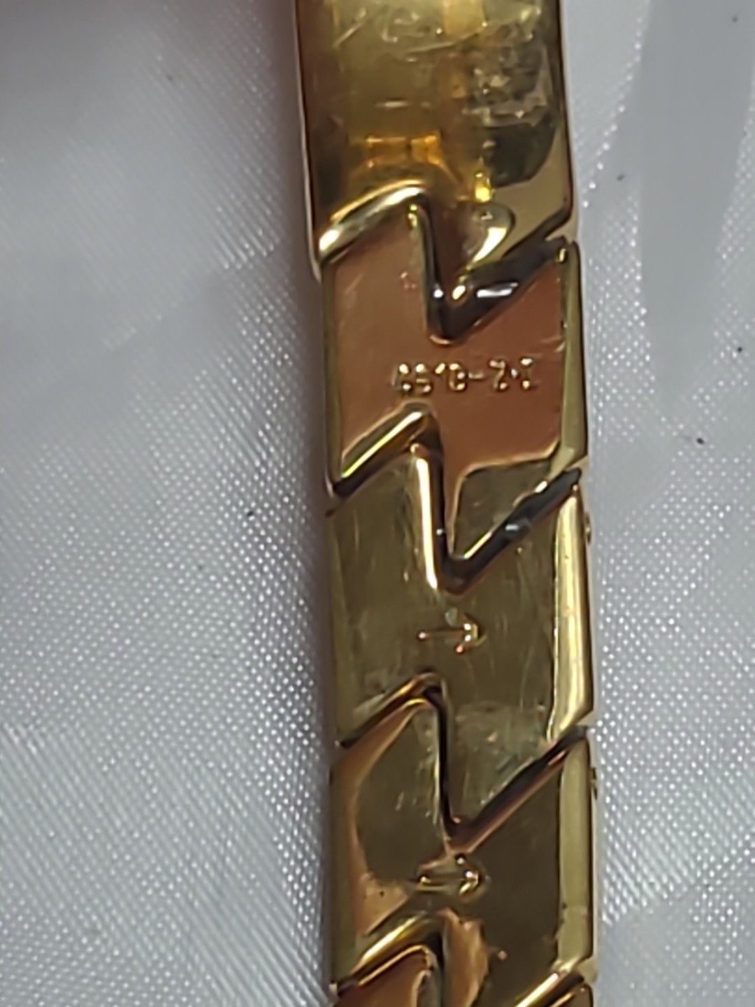 Picture 9 of 24