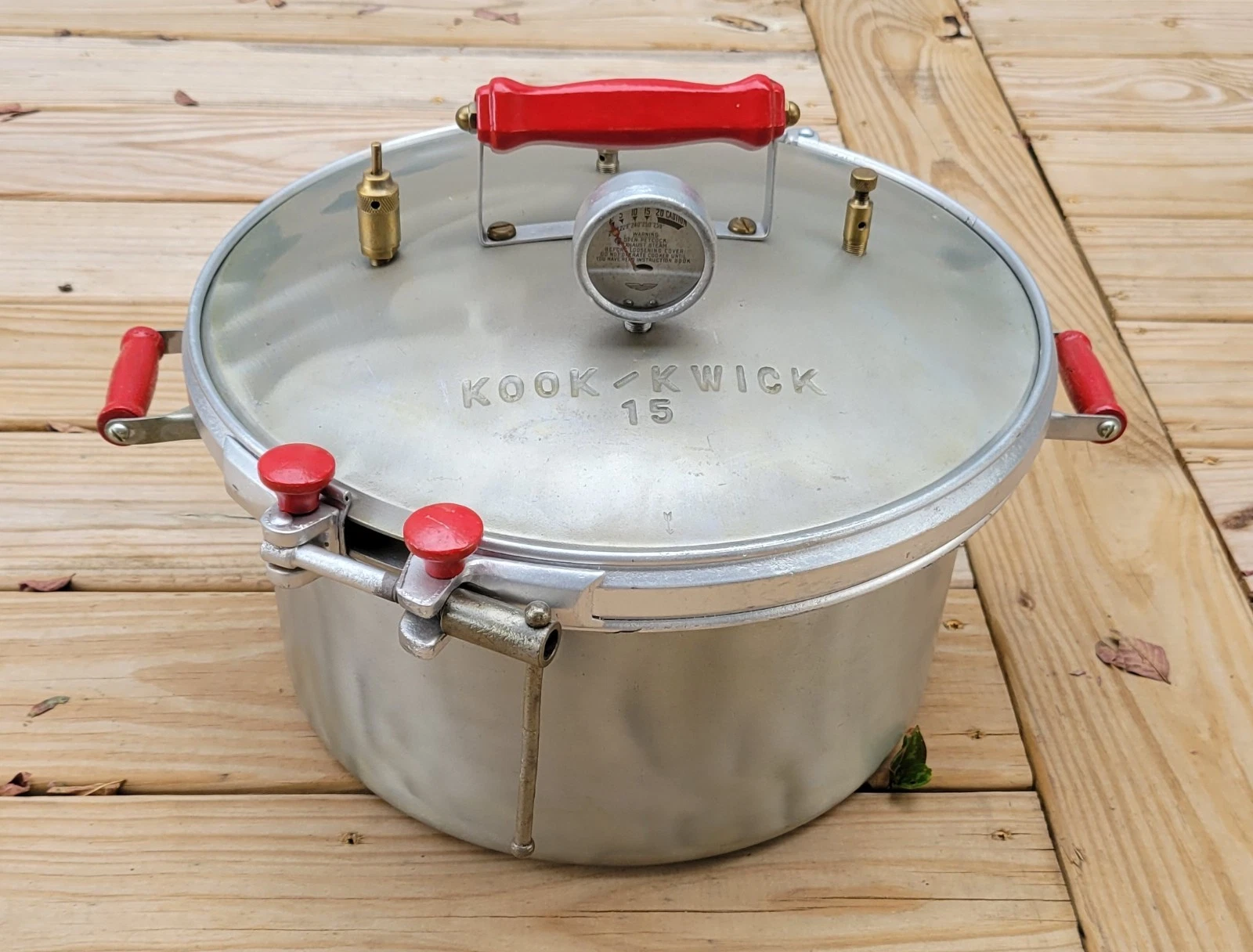 Vintage Kook Kwick 15 Pressure Cooker