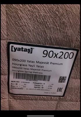 Yatas Majestät Matratze 90x200cm 30cm Hoch Luxus PREMIUM TOP Zustand zwei Stück