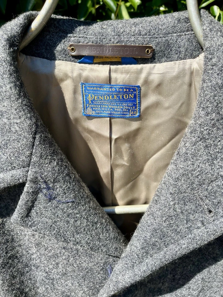 VTG Pendleton 100% Virgin Wool Overcoat Jacket Gray Made In USA Mens Size 44 - Image 4 of 4