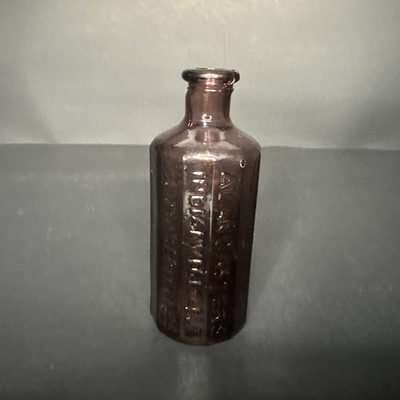 Wheaton Amethyst Glass Alan Casters Indian Veg Jaundice Bitters Bottle Vntg Repr