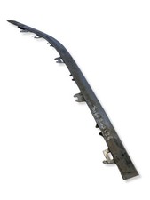 Volkswagen Taigo 2022 Vorne rechts Zierleiste Stoßstange Stoßfänger vorne