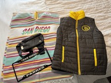 Padres Merch- Giveaway Vest+Poncho+License Plate Frame & Fanny Pack