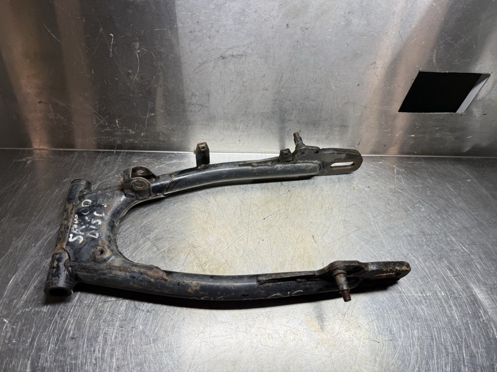 Yamaha SR500 SR 500 Swingarm Suspension Frame Linkage OEM Genuine Vintage VMX