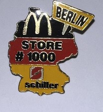 McDonald's STORE BERLIN pins / button / lapel pin / badge / Schiller!