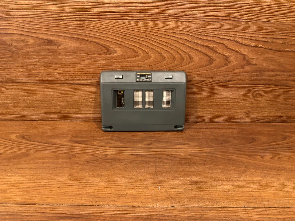 Pontiac Fiero 1984-1988 techo delantero techo superior cúpula panel de interruptor de luz OEM Foto 2 de 4