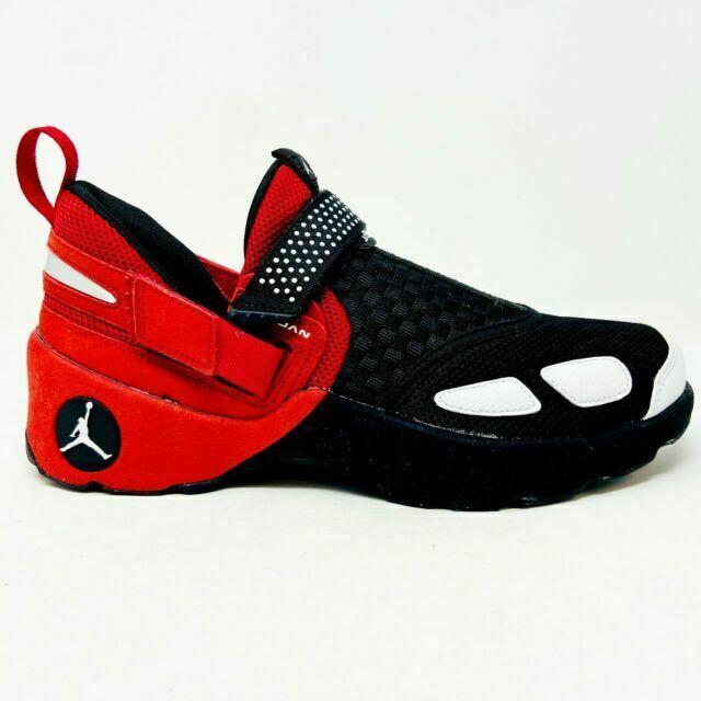 jordan trunner size 10