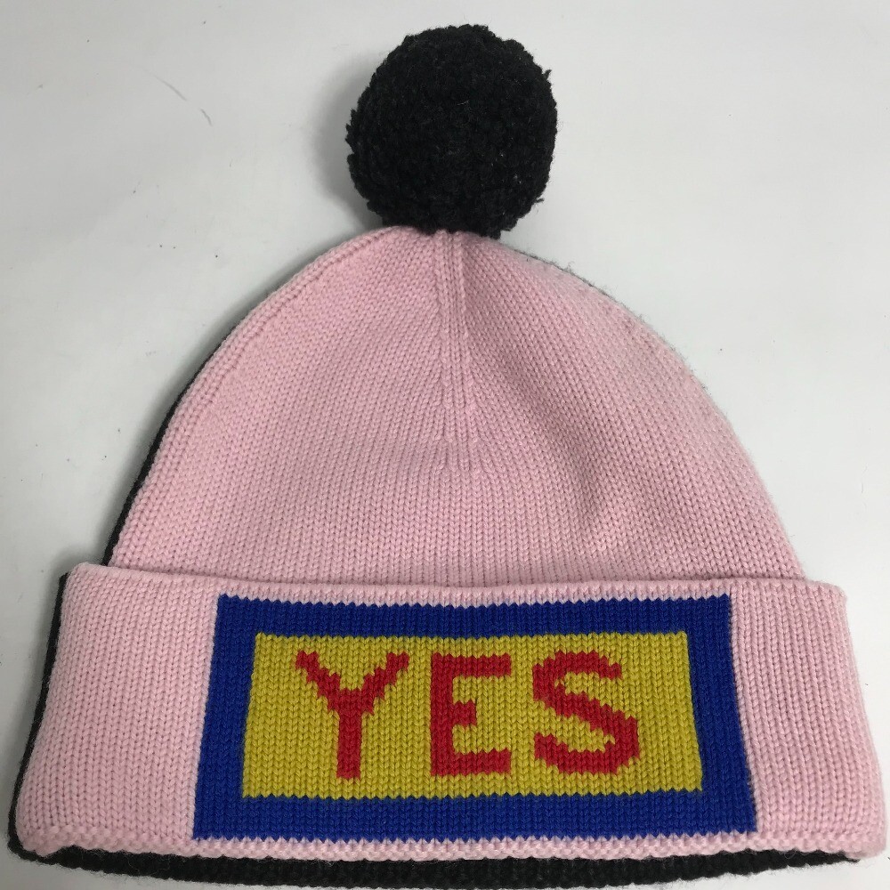 FENDI FXQ056 Bicolor with logo pompom beanie hat knit hat