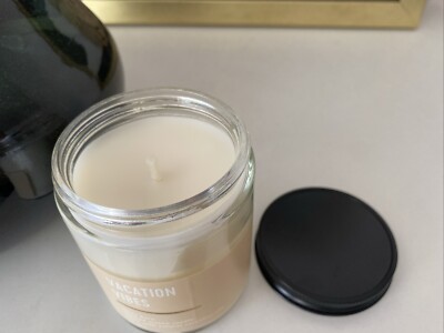 Bath & Body Works Vacation Vibes Candle Single Wick Coconut Bath & Body Works Vacation Vibes Candle Single Wick Coconut