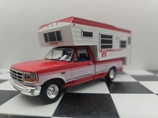1995 Ford F-250 W Winnebago Camper Diecast 164 Scale Model - Greenlight 30449