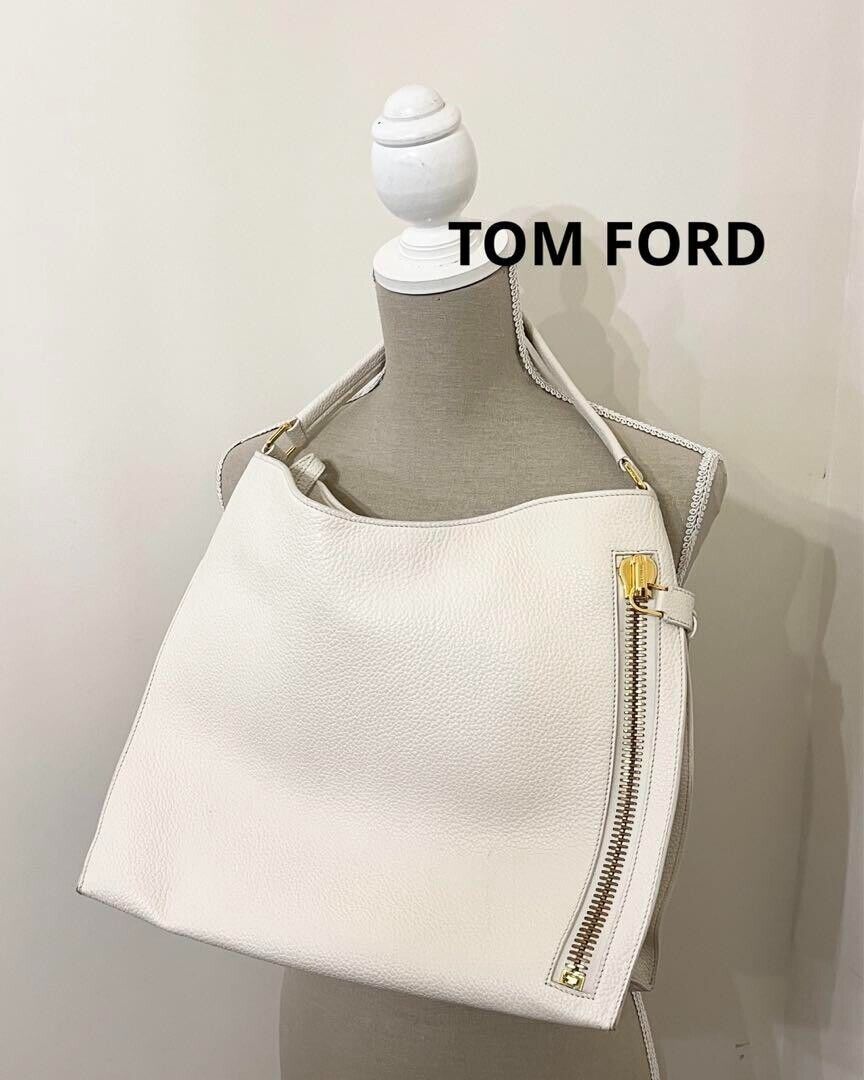 GRAIN LEATHER ALIX LARGE HOBO | Tom Ford Fashion