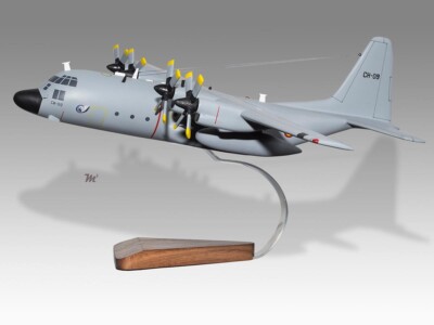 Lockheed C-130H CH09 Belgium Air Force Desk Wood Airplane New Model Small 1/130