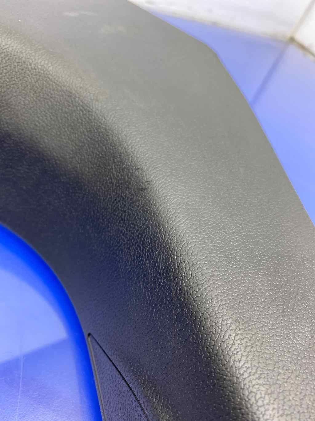 2017-2020 MASERATI LEVANTE FRONT RIGHT & LEFT SILL SCUFF PLATE 670040373 *SCUFFS