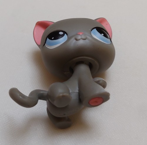 Authentique chat à poil court gris Littlest Pet Shop avec yeux bleus aimant rouge - Photo 2/13