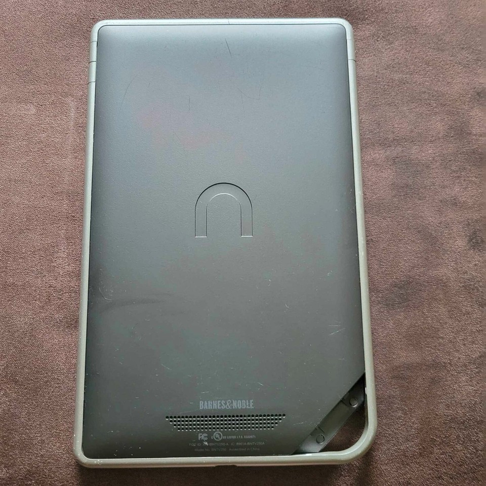Barnes & Noble Nook Color eReader (BNTV250) 20240528998