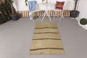 Vintage Turkish Accent Rug 2,8x5,4 ft, Bronze Brown Oriental Wool Rug