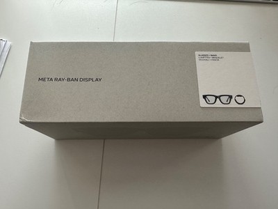Ray-Ban Meta Display Smart Glasses w/ Neural Band   Black, Size 1   Brand New Se