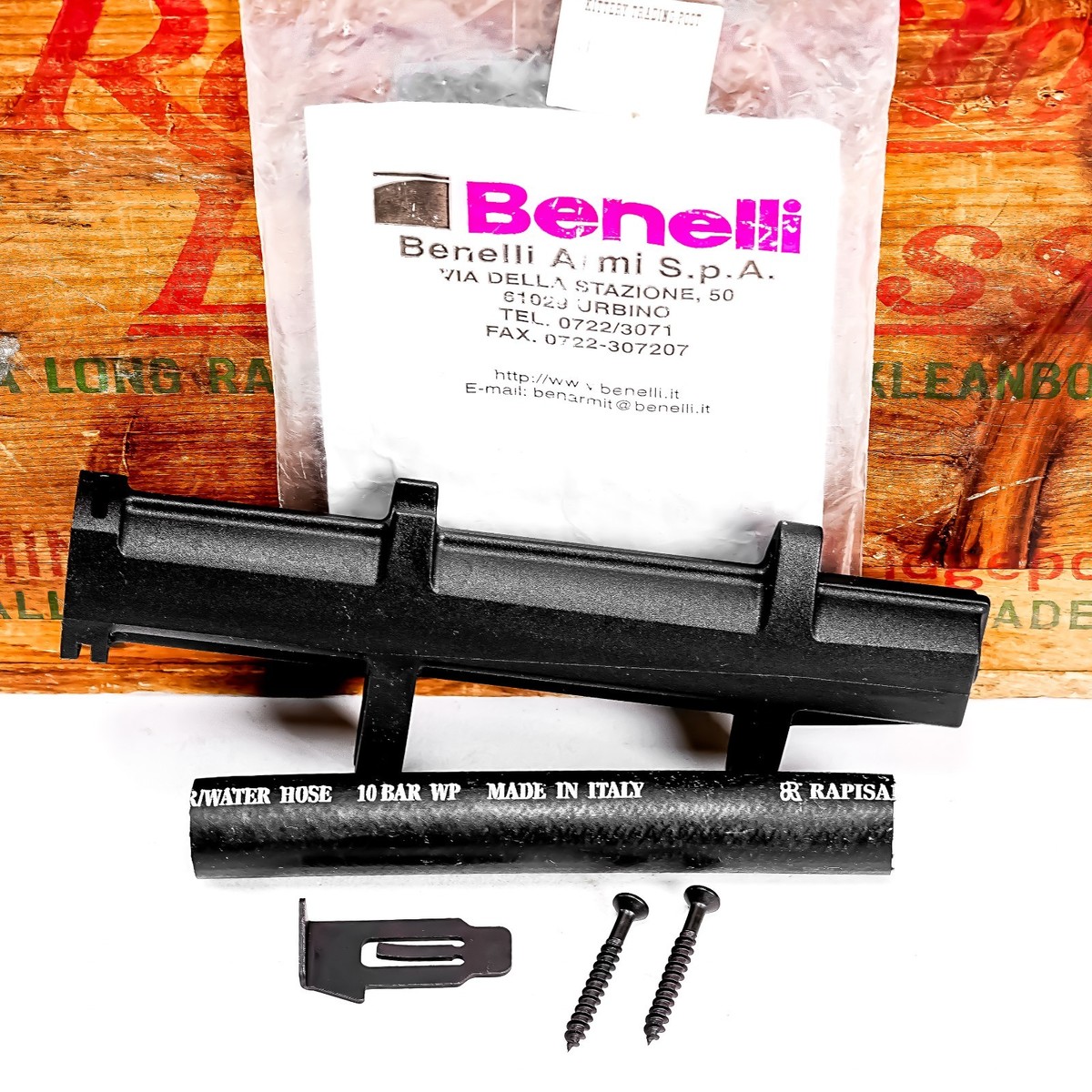 パーツ VELENO MORTALE Benelli Nova Shotgun 12 Gauge Recoil Reducer Support Bracket