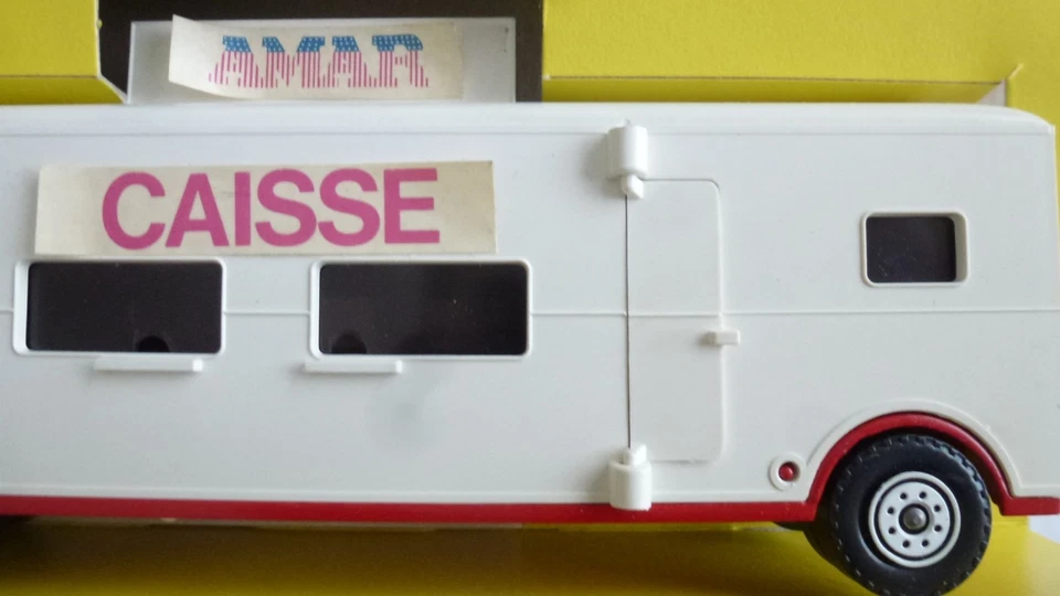 CIRQUE AMAR - Semi remorque Camion Caisse - SOLIDO 333 -SUPERBE ETAT + Boîte - Photo 4/4