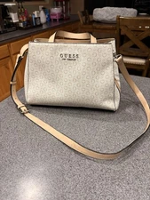 Y2K Guess Los Angeles Beige Logo Satchel Shoulder Crossbody Bag Purse 