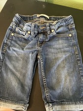Girls Levi Shorts 8