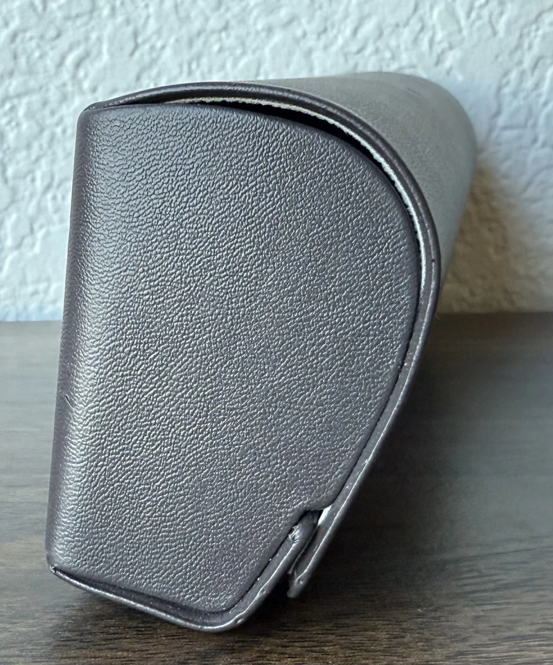 Oliver Peoples Los Angeles Sunglasses Leather CASE ONLY Brown Magnetic Closure - Image 2 of 4