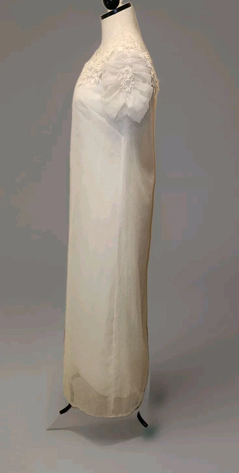 Vestido de novia original de colección*talla pequeña*IMPRESIONANTE SIMPLICIDAD*Excelente estado Foto 4 de 4