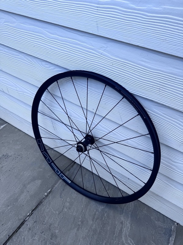 Shimano WH-MT620 Tubeless Compatible 15 X 110MM Axle Wheel Front Black 29 Inch